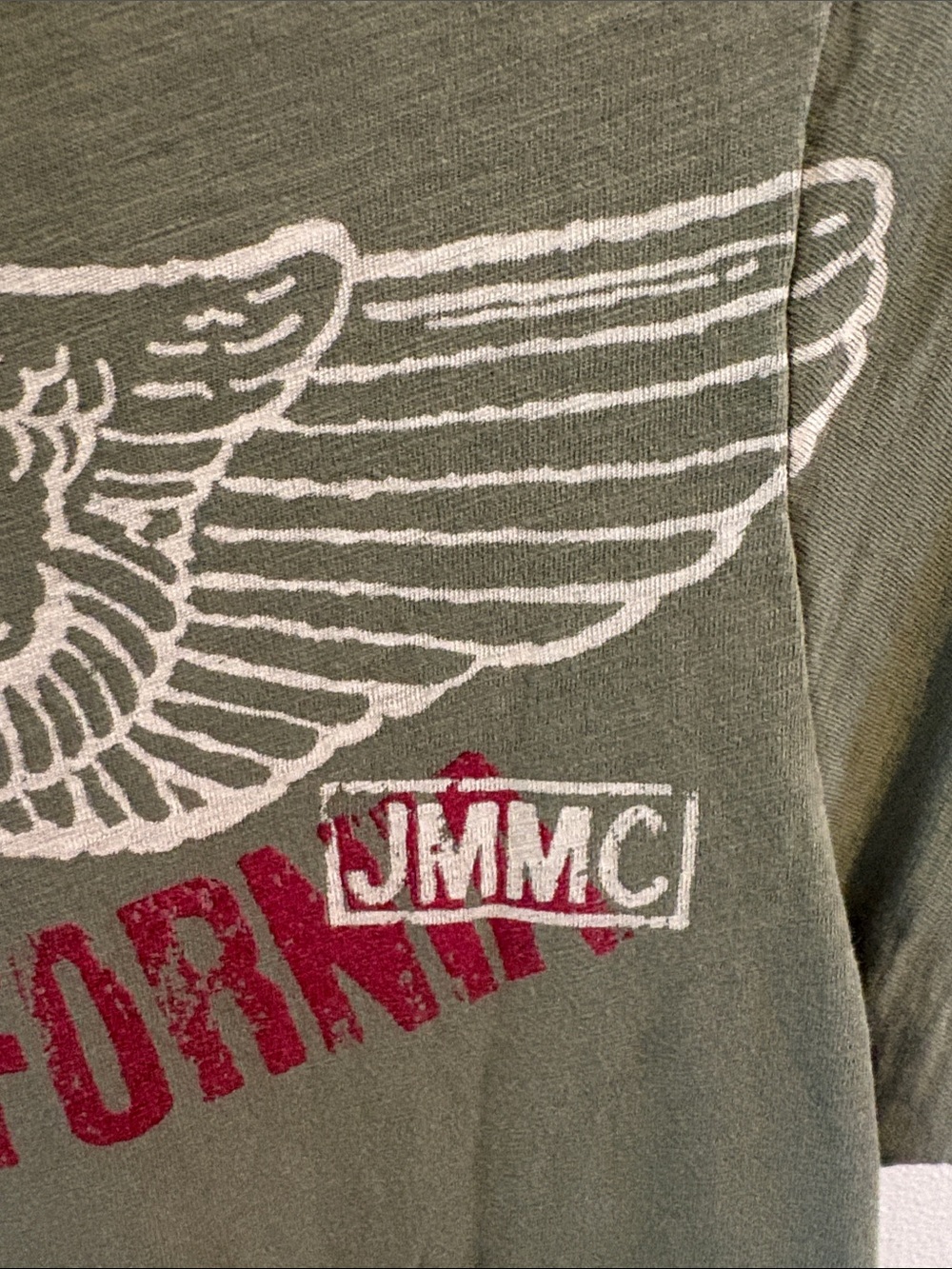 Vintage Lucky Brand Johnson Motors Olive '13 Rebels' Graphic Tee - Women's M - Picture 6 of 6